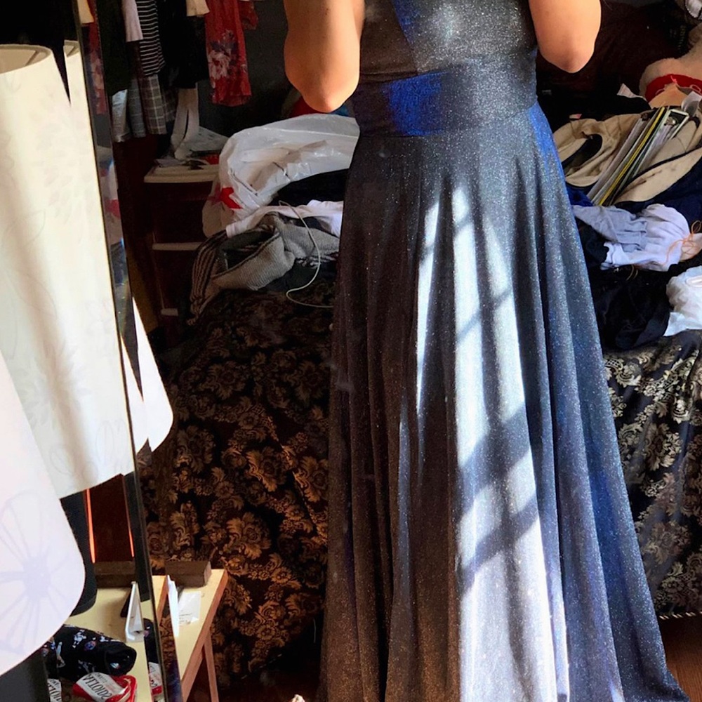 STRAPLESS HOLOGRAPHIC GLITTER BLUE/GRAY PROM DRESS